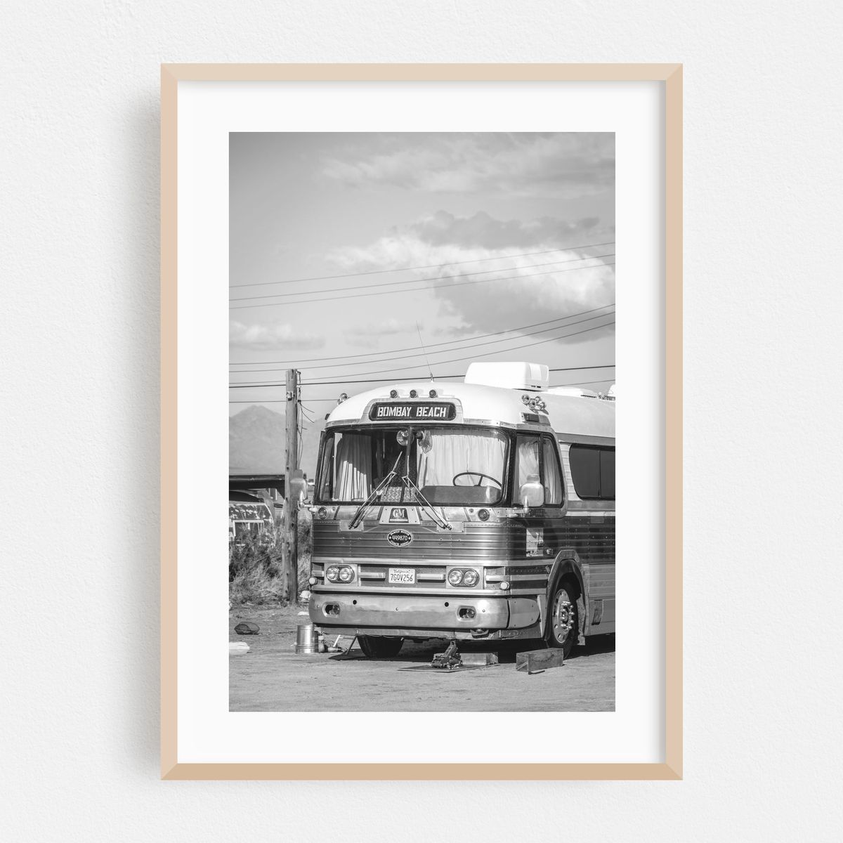 Bombay Beach Bus 02 B&W – image 1 of 16