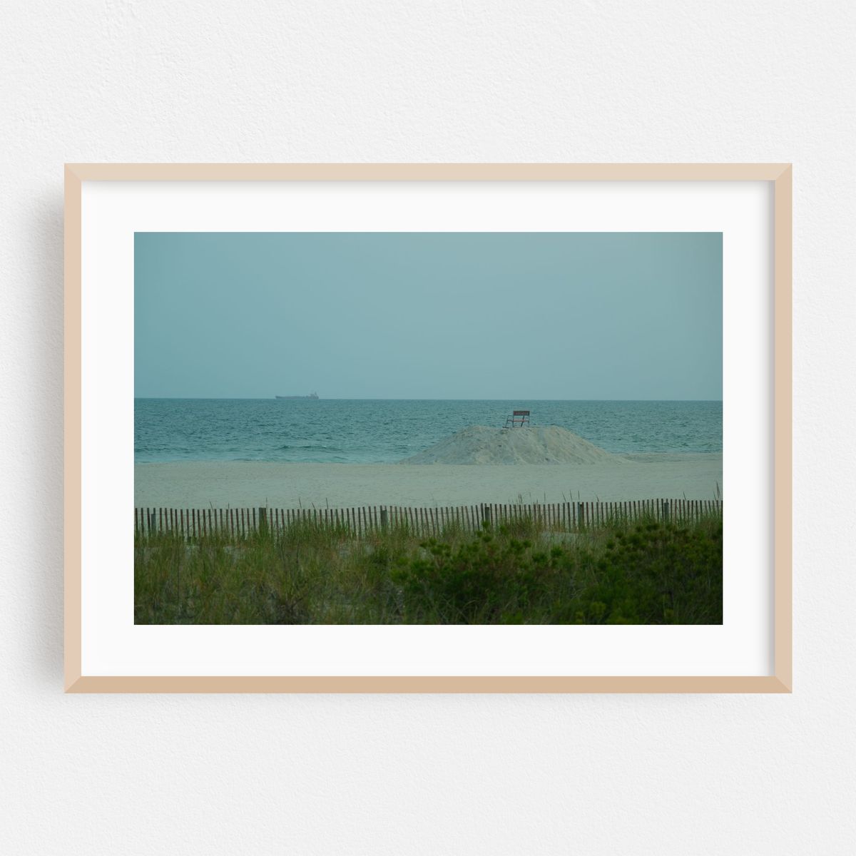 Seat, Long Beach – image 1 of 6