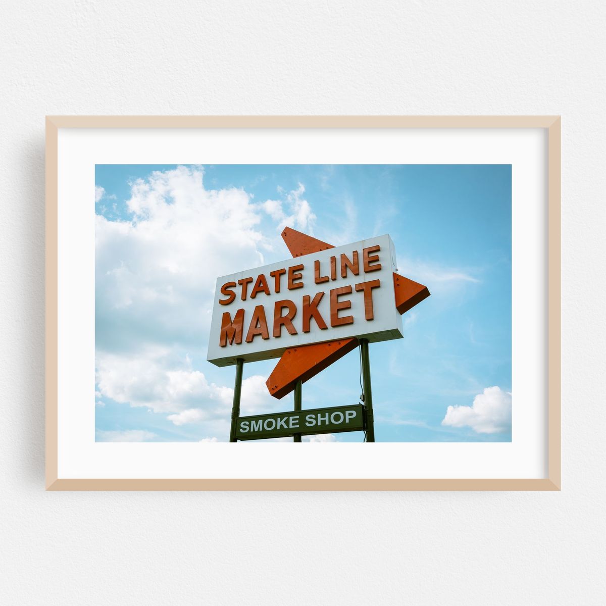 World Famous State Line Market – image 1 of 6