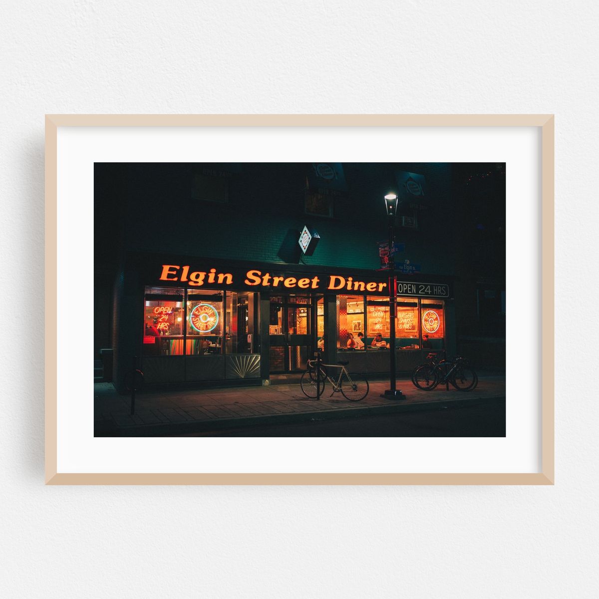 Elgin Street Diner, Ottawa 02 – image 1 of 6