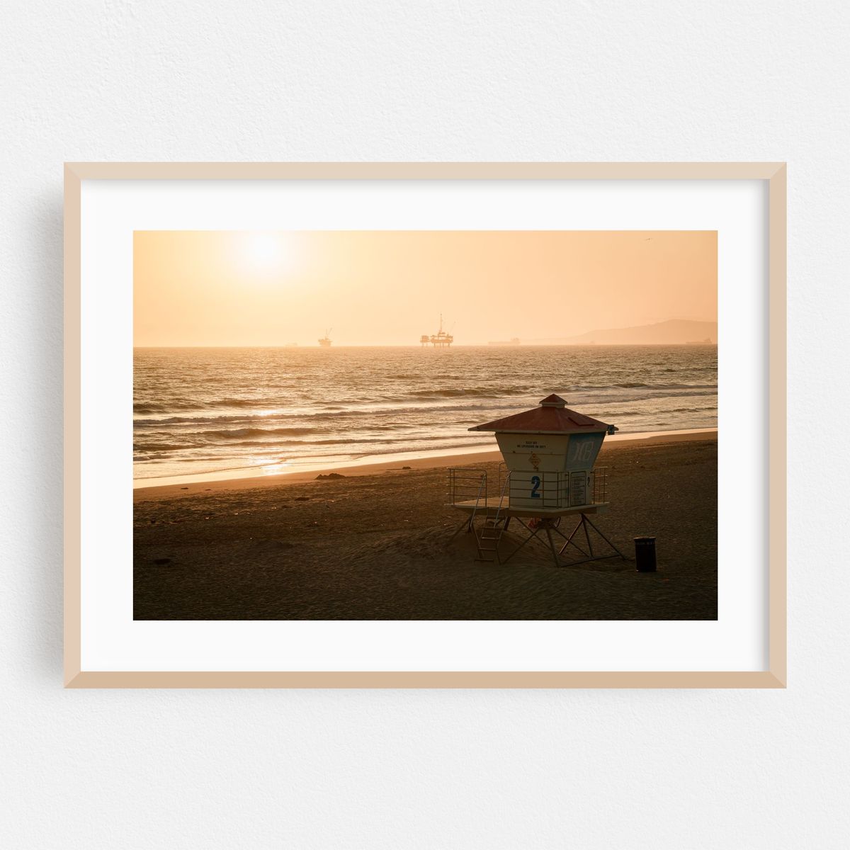 Lifeguard Stand, Huntington Beach 01 – image 1 of 6