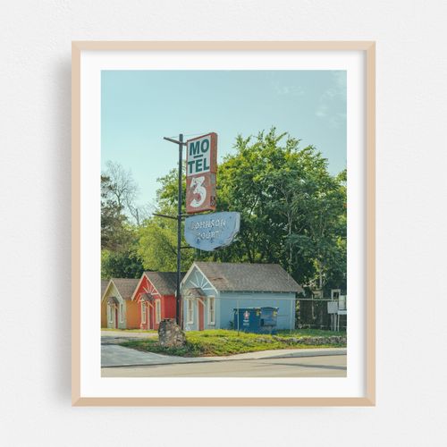 Motel 3 Johnson Court