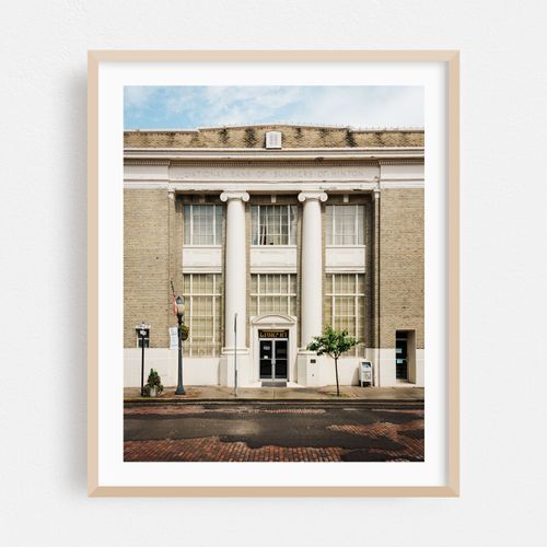 National Bank of Summers, Hinton