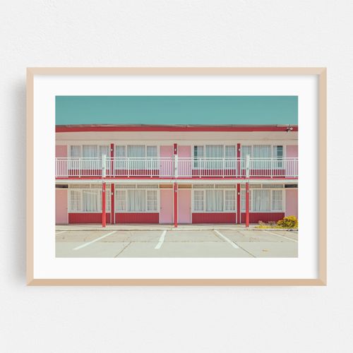 Skylark Motel Facade