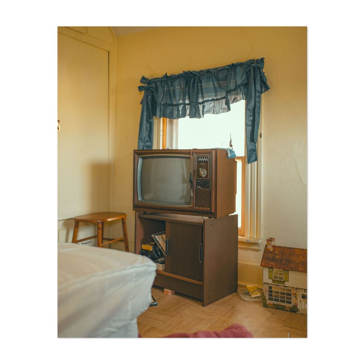 Roseland House 03 – image 1 of 2