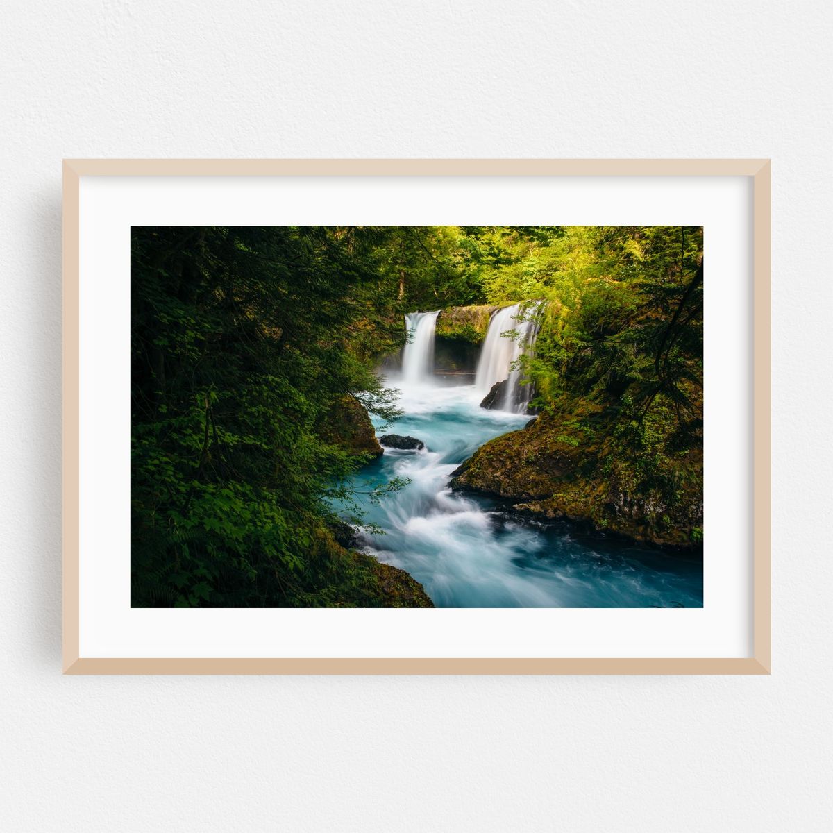 Spirit Falls, Little White Salmon River – image 1 of 6
