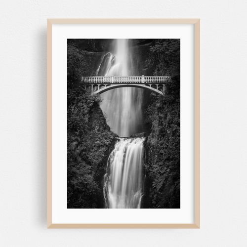 Multnomah Falls 02 B&W