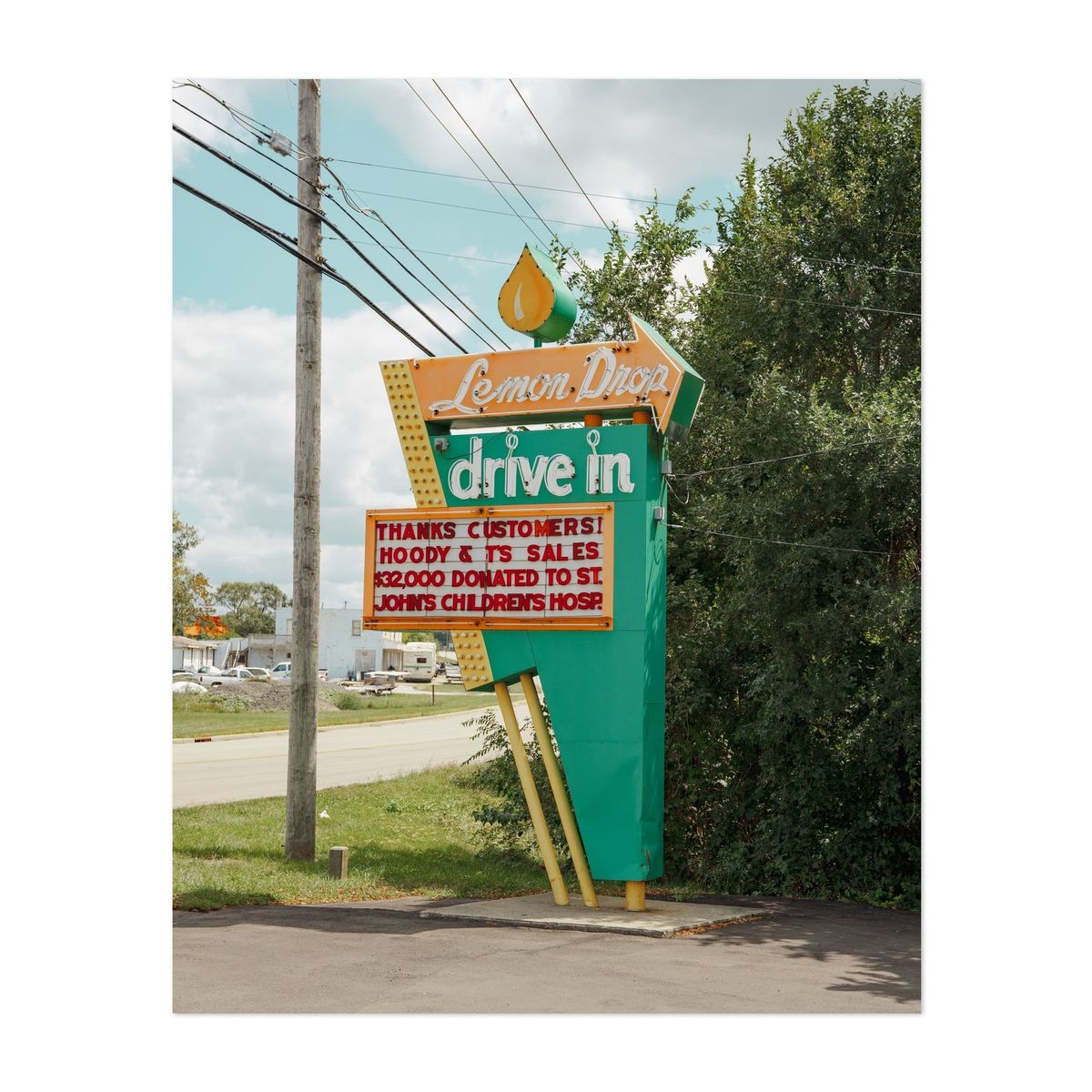 Lemon Drop Drive-In 03 – image 1 of 2