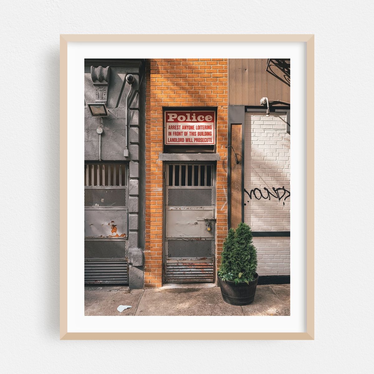 Loitering – image 1 of 12