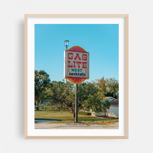Gas-Lite West 01