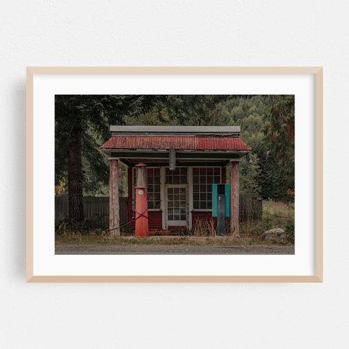 Abandoned Service Station in Ashford 03