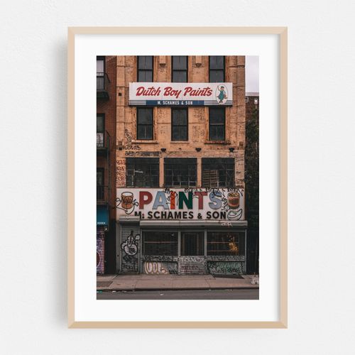 Paints, LES