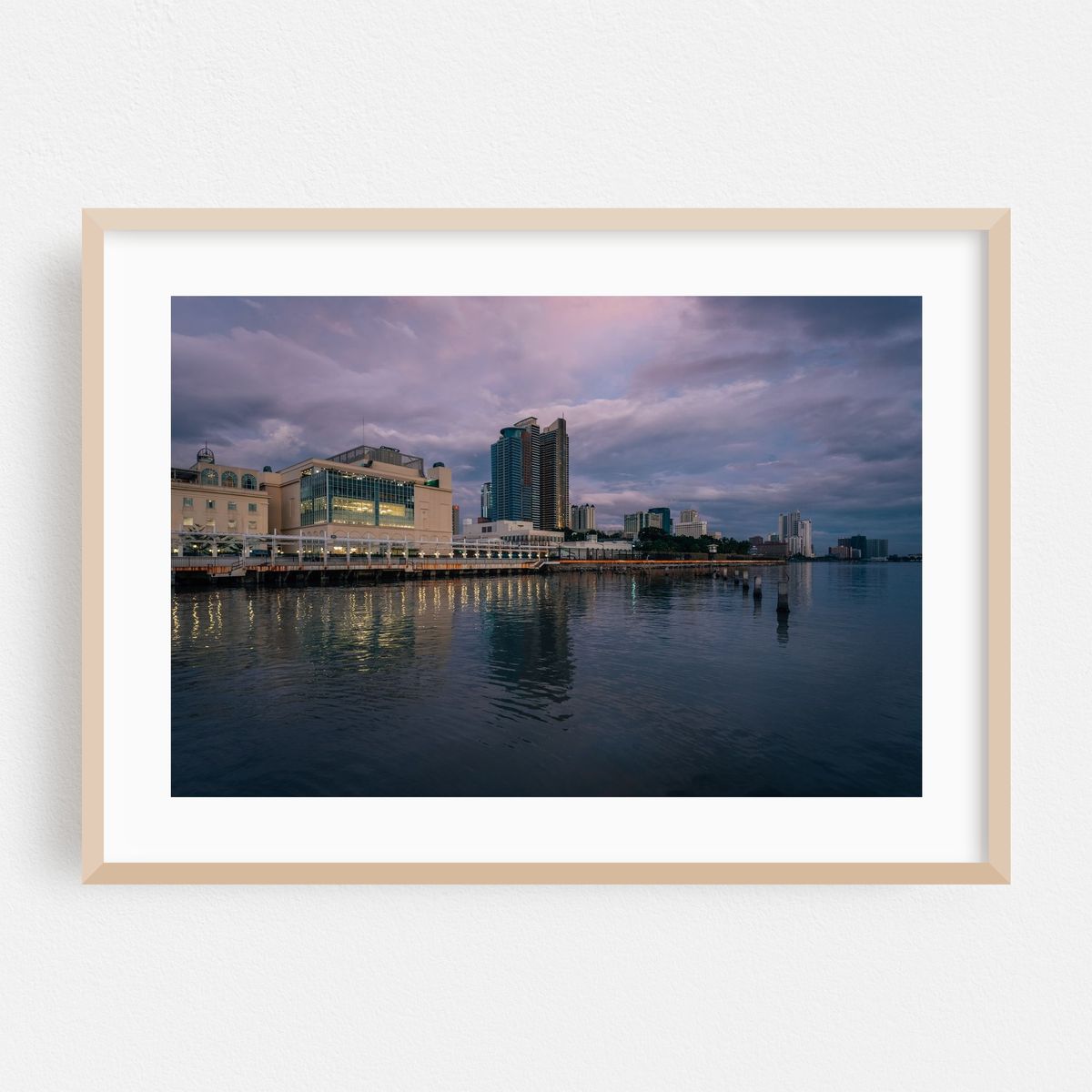 Manila Bay, Ermita 01 – image 1 of 6