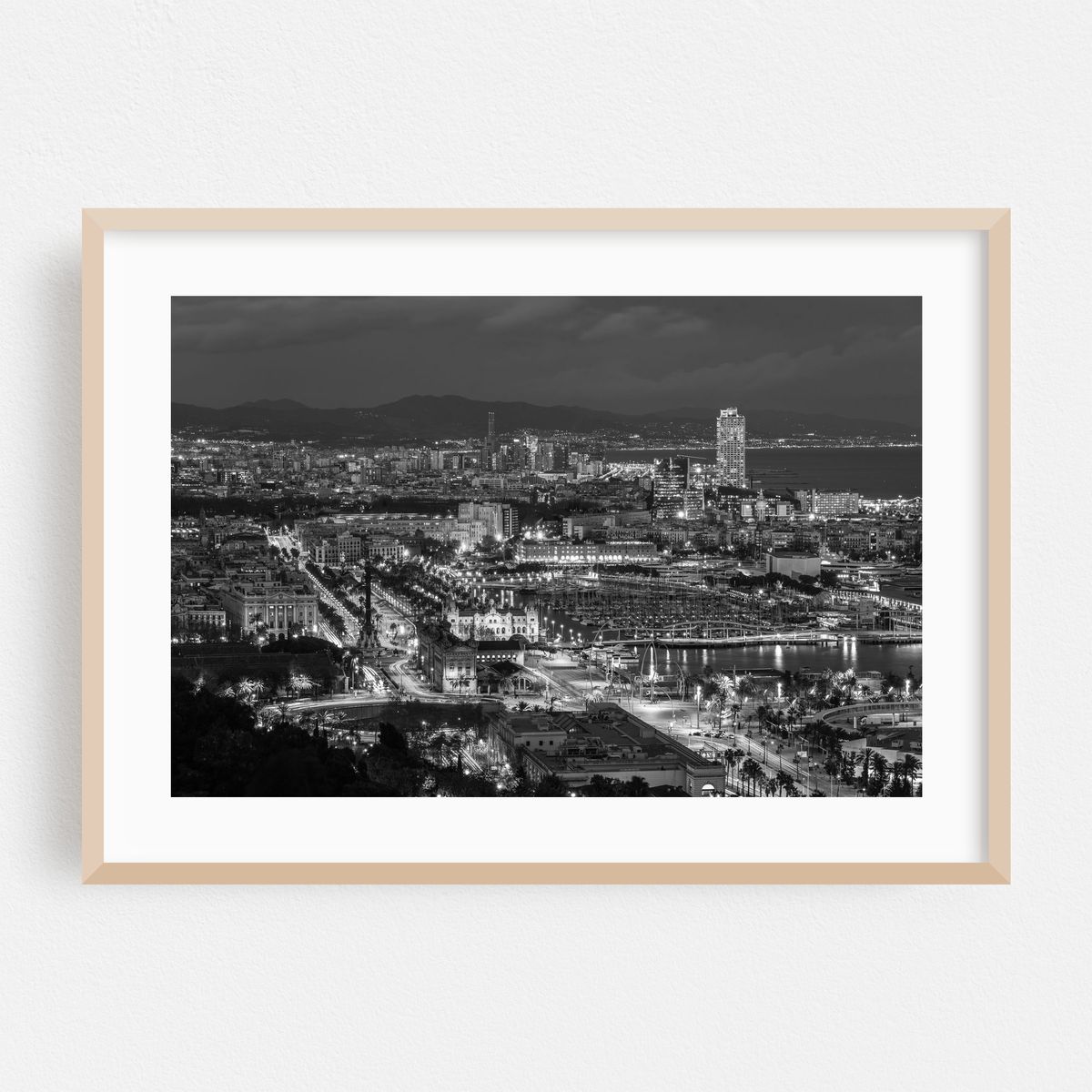 Nighttime in Barcelona 01 B&W – image 1 of 6