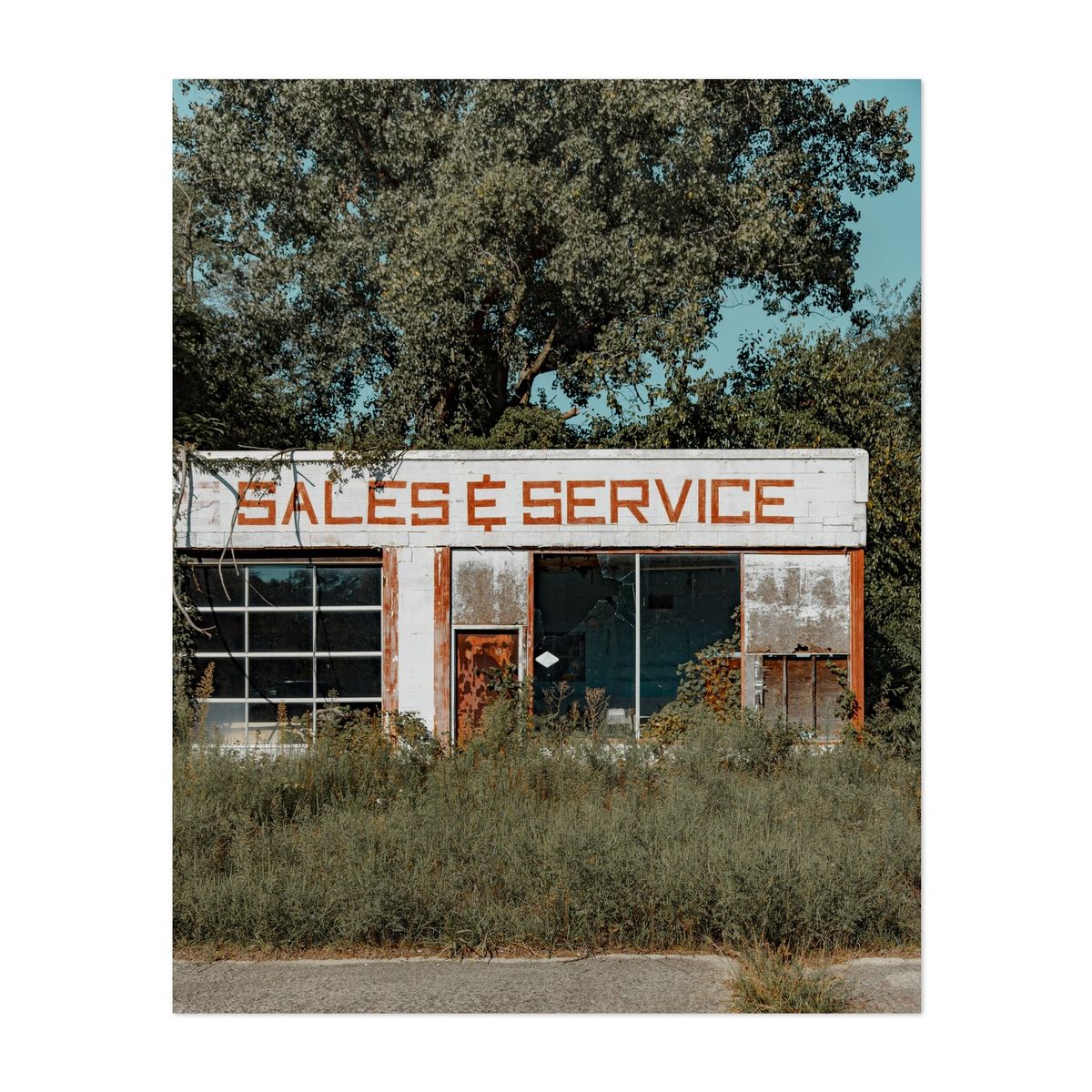Abandoned Sales & Service Station 05 – image 1 of 2