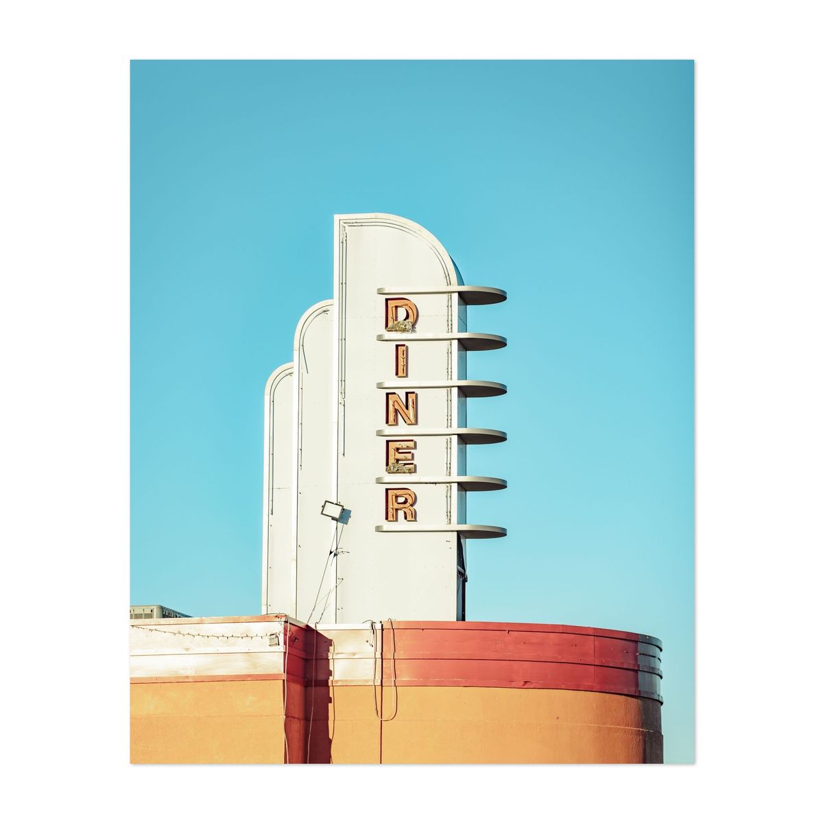 Shuttered Iowa 80 Diner 01 – image 1 of 2