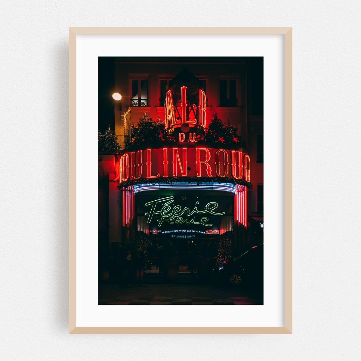 Moulin Rouge 02 – image 1 of 16