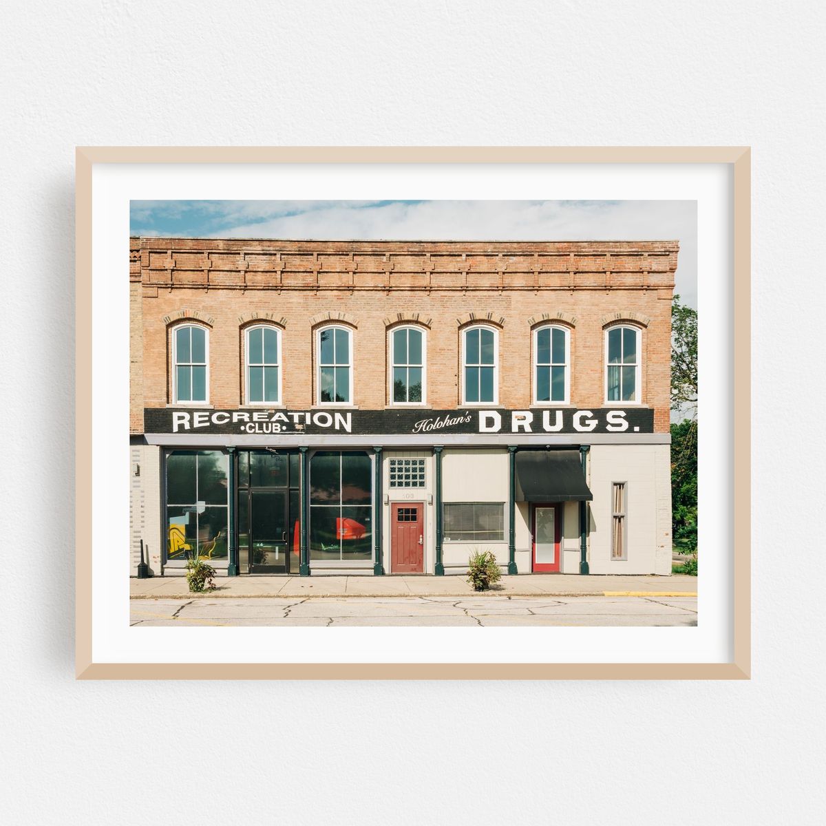 Holohan's Drugs, Mclean 01 – image 1 of 3