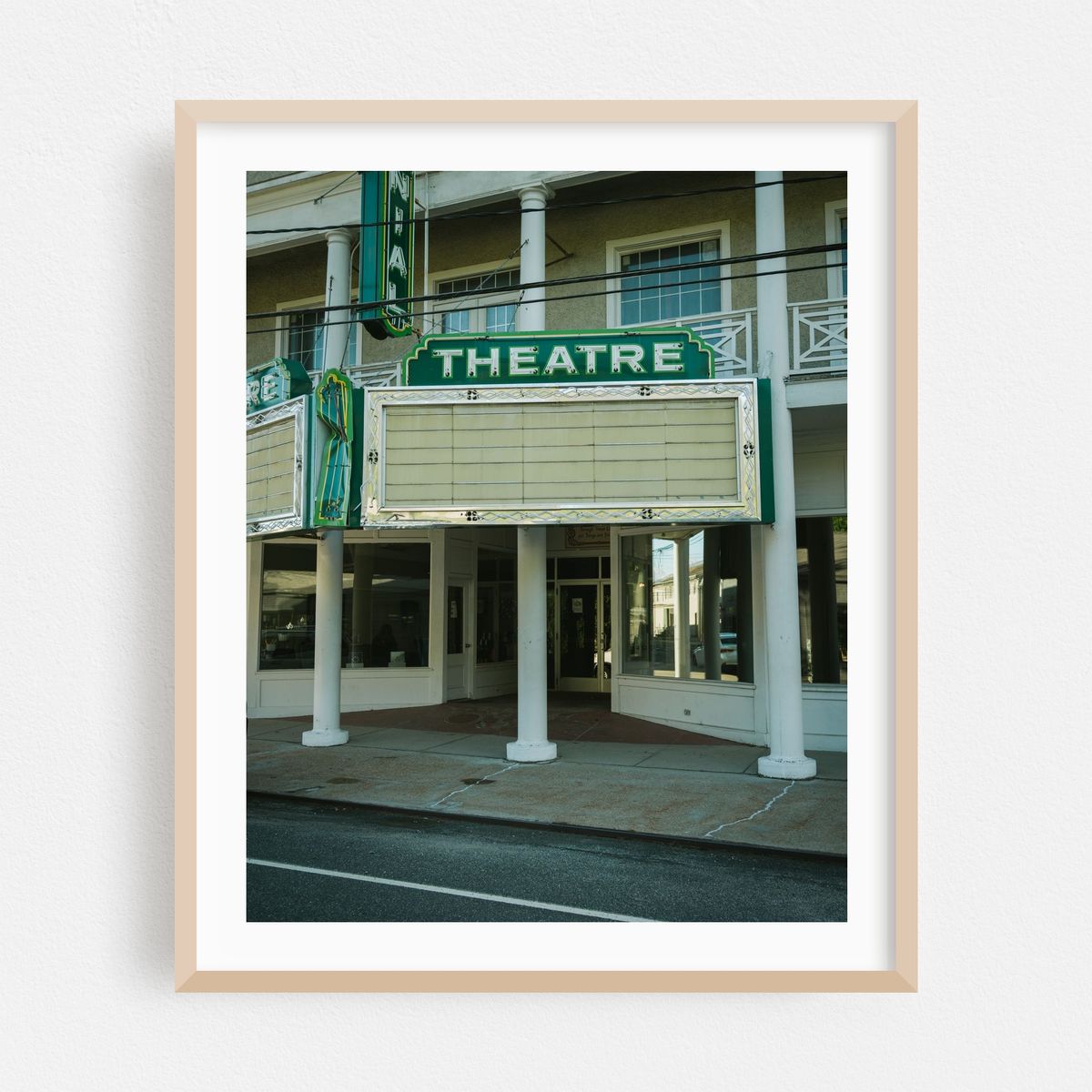 Colonial Theater, Canaan – image 1 of 12