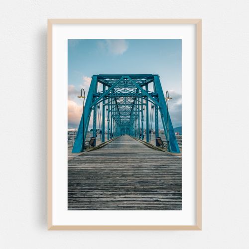 Walnut Street Bridge
