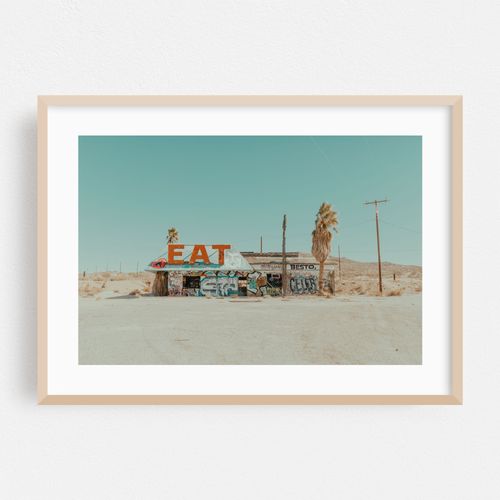 Lo Gas Station 02