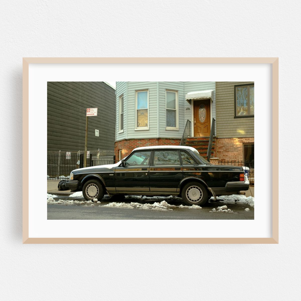 Vintage Volvo in Greenpoint, Brooklyn – image 1 of 6