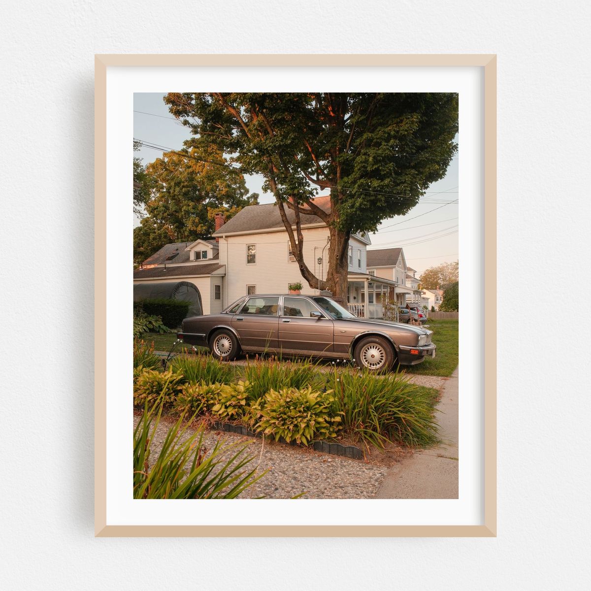 Vintage in Easthampton 01 – image 1 of 12