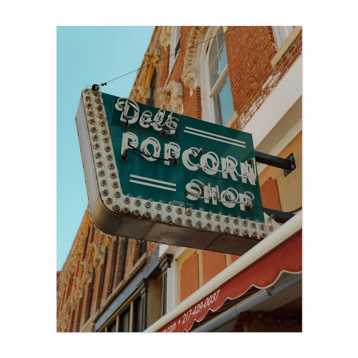 Del's Popcorn Shop 02 – image 1 of 2