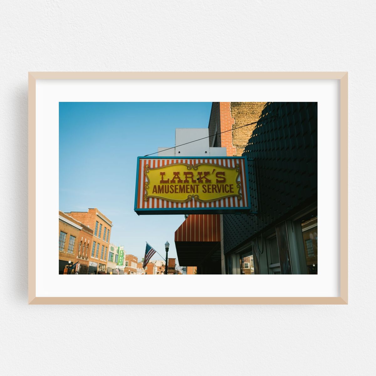 Lark Amusement, Bristol – image 1 of 6