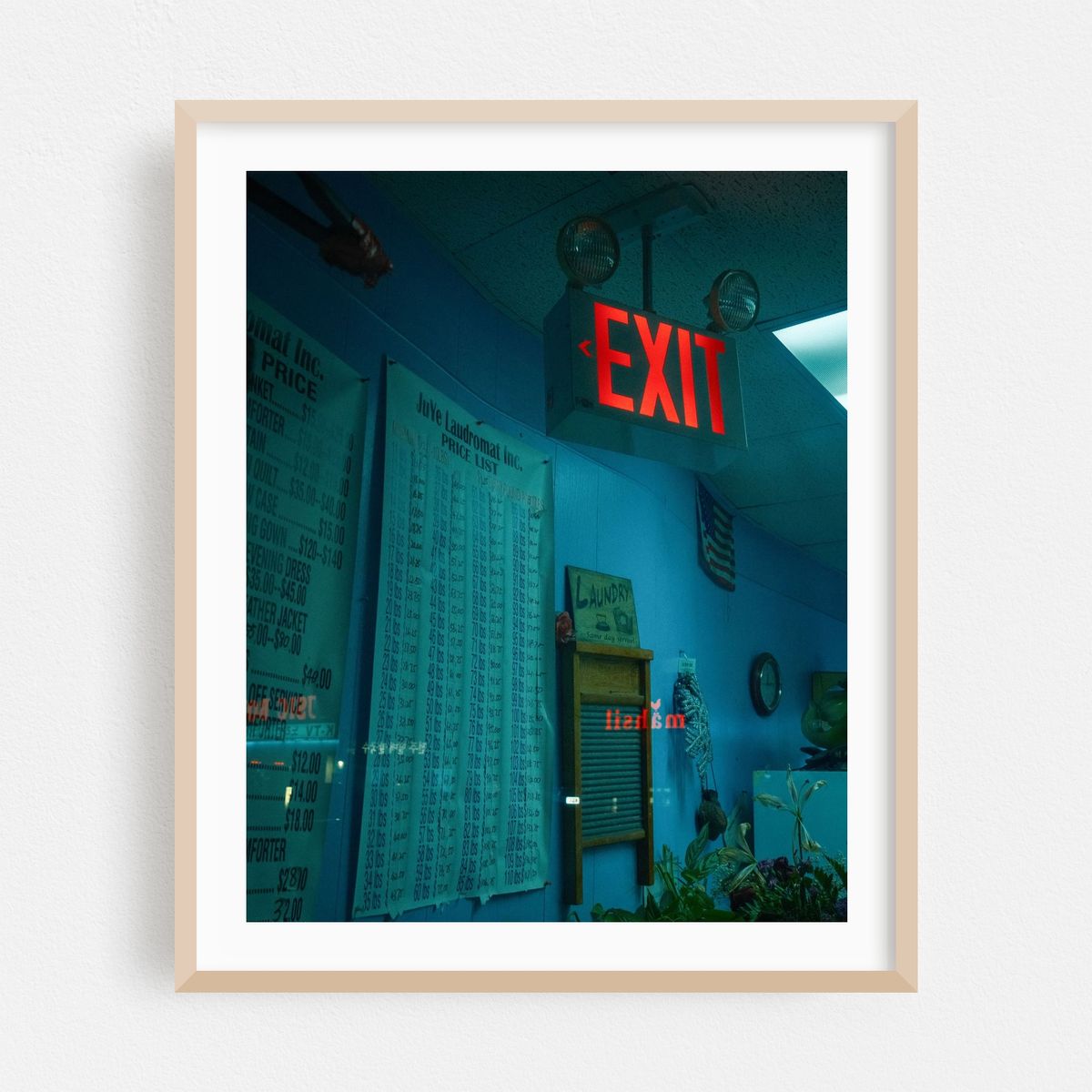 SuperWash Laundromat, Murray Hill 02 – image 1 of 12