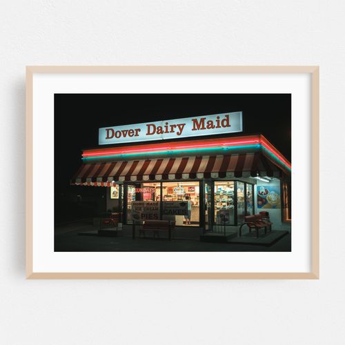 Dover Dairy Maid at Night 01