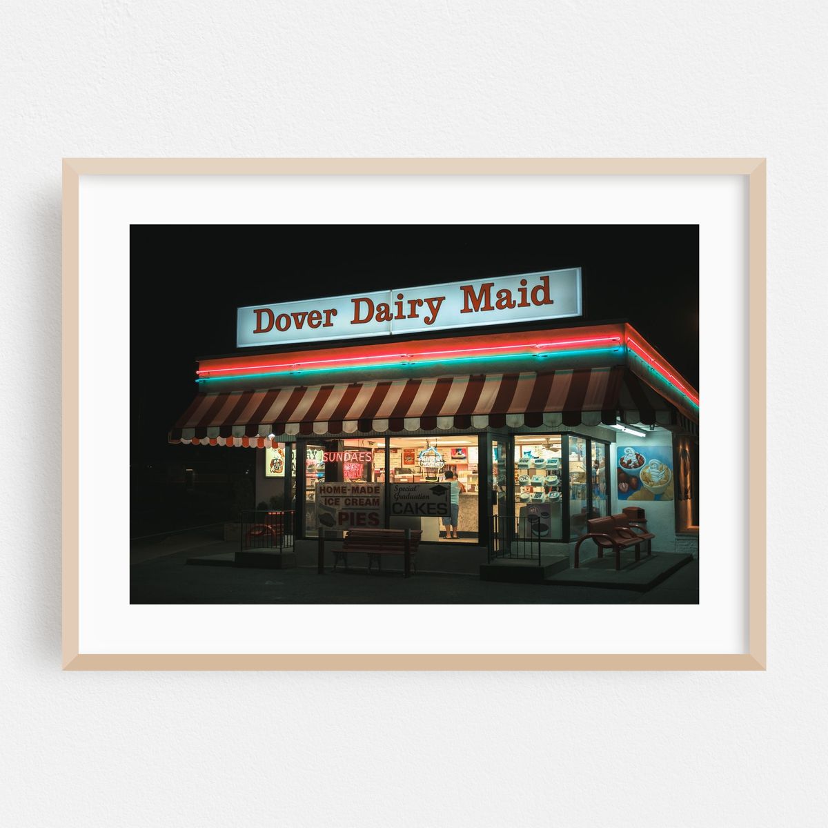 Dover Dairy Maid at Night 01 – image 1 of 6