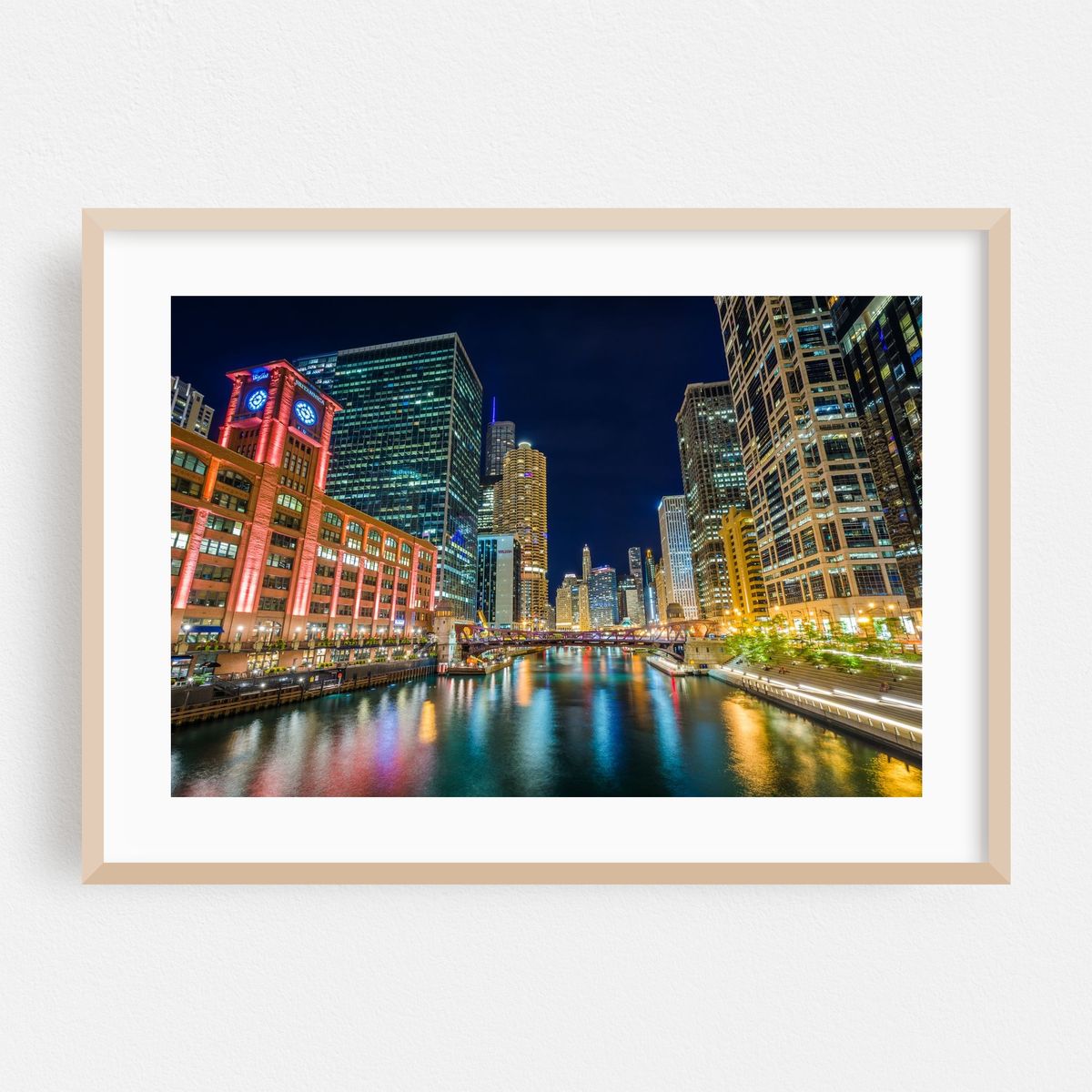 Colors on the Chicago River – image 1 of 6