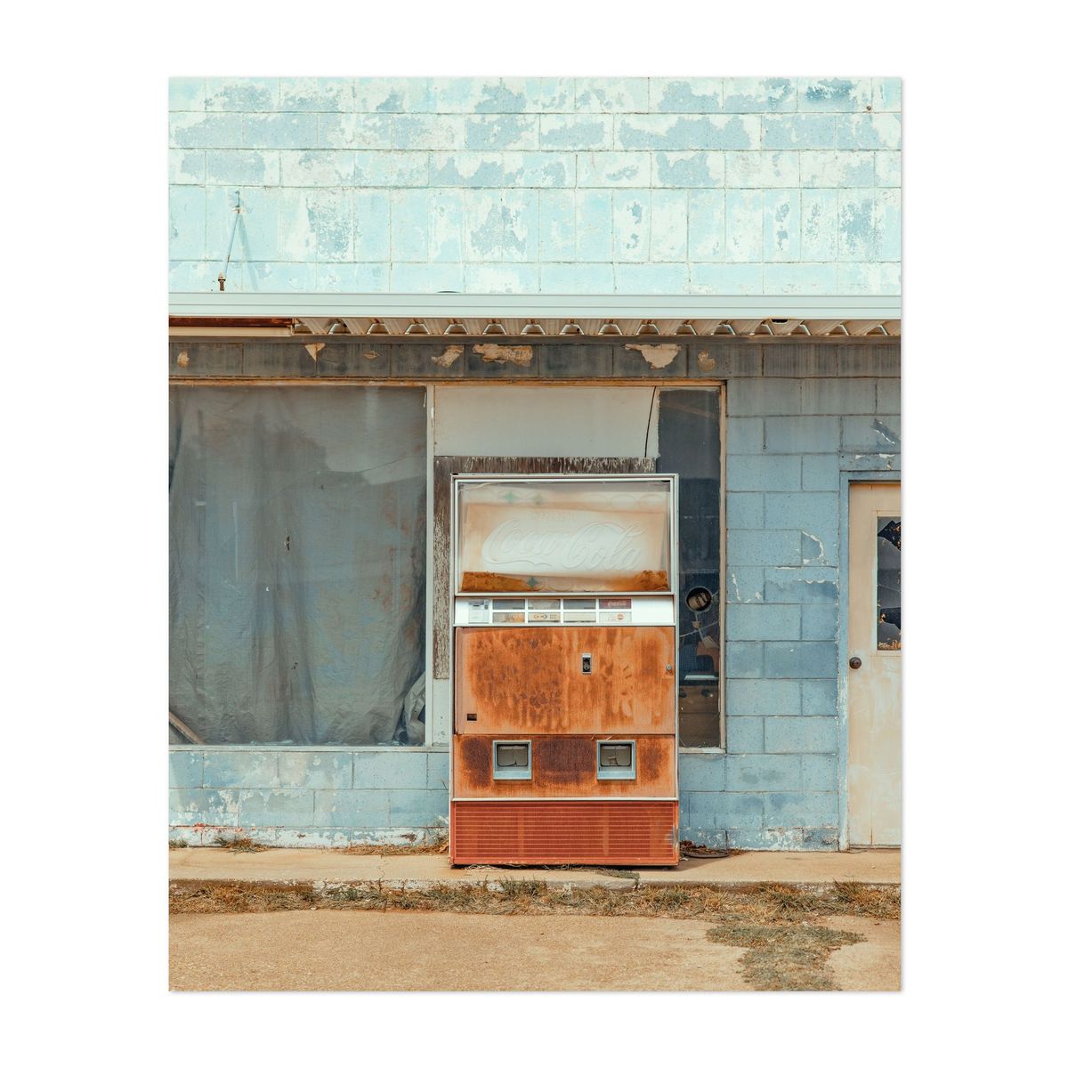 Coke Machine in Tahoka 03 – image 1 of 2