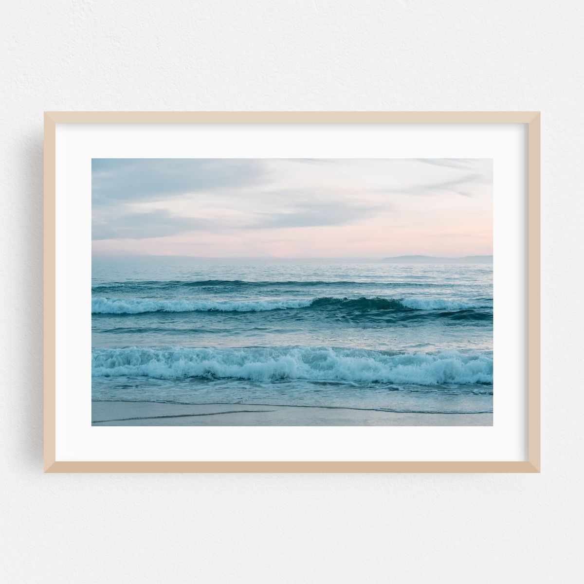 Pacific Waves, Newport – image 1 of 6