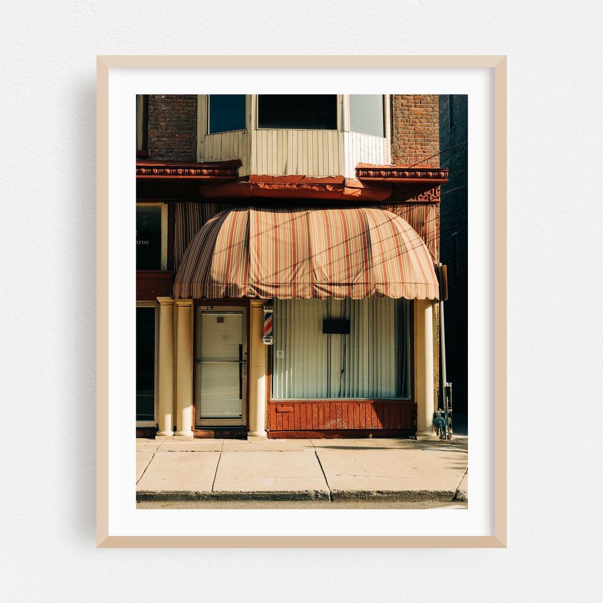 Barber Shop, Bloomington 02 – image 1 of 12