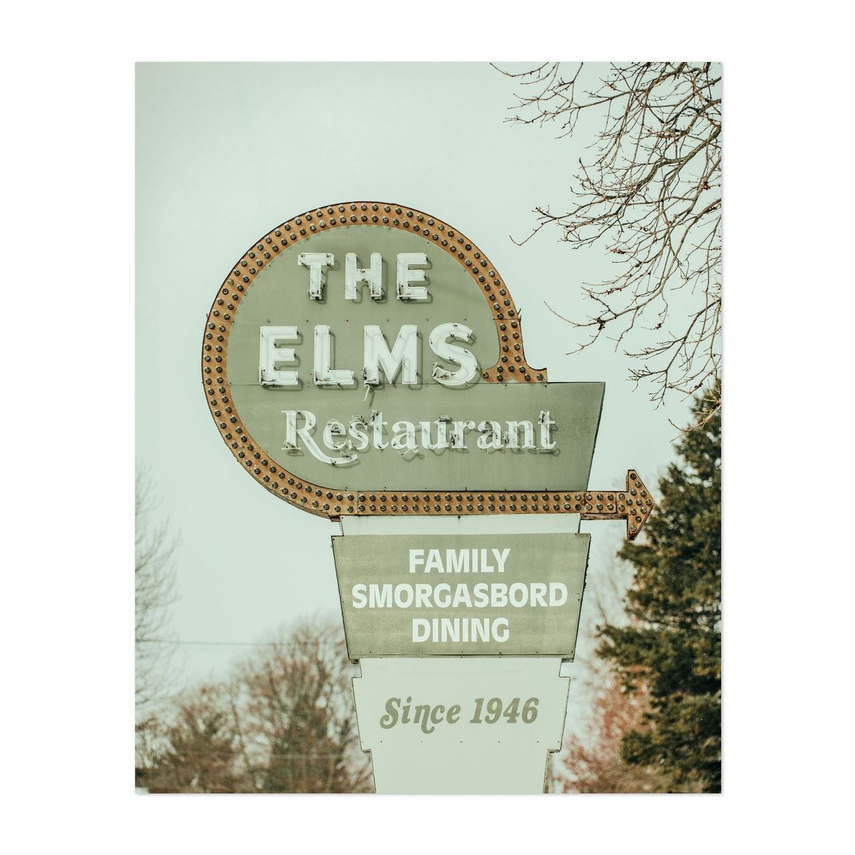 The Elms Restaurant 01 – image 1 of 2