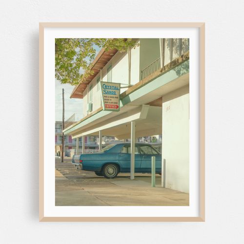 Crystal Sands Motel in Spring