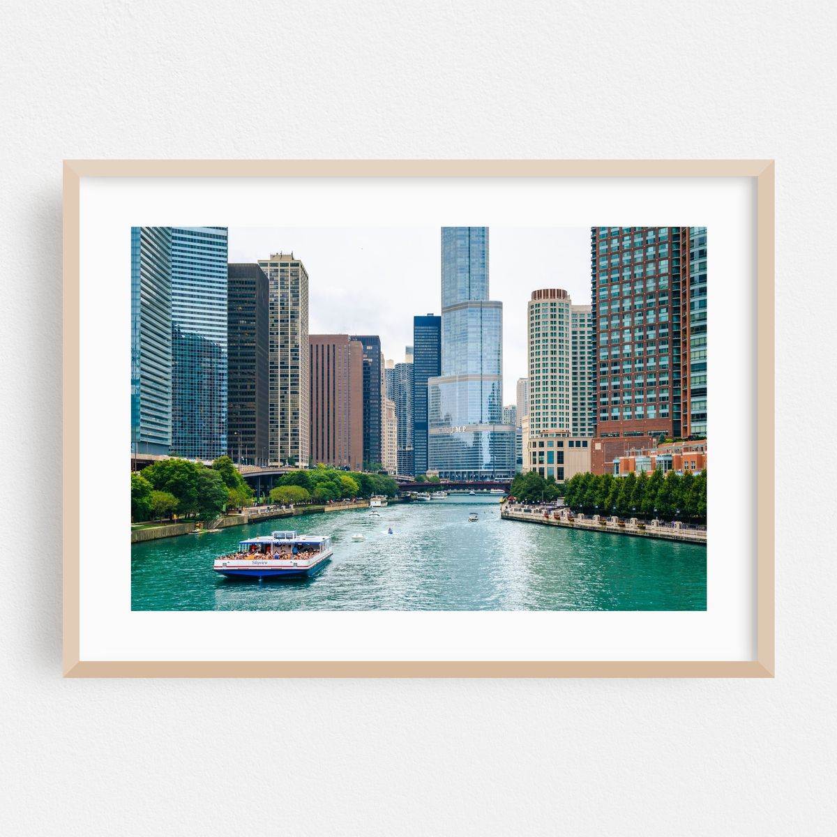 The Chicago River 02 – image 1 of 6