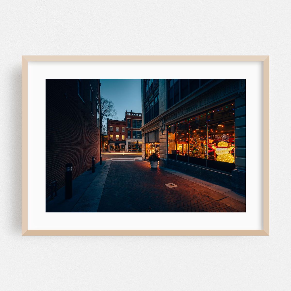 An Alley in Lancaster – image 1 of 6