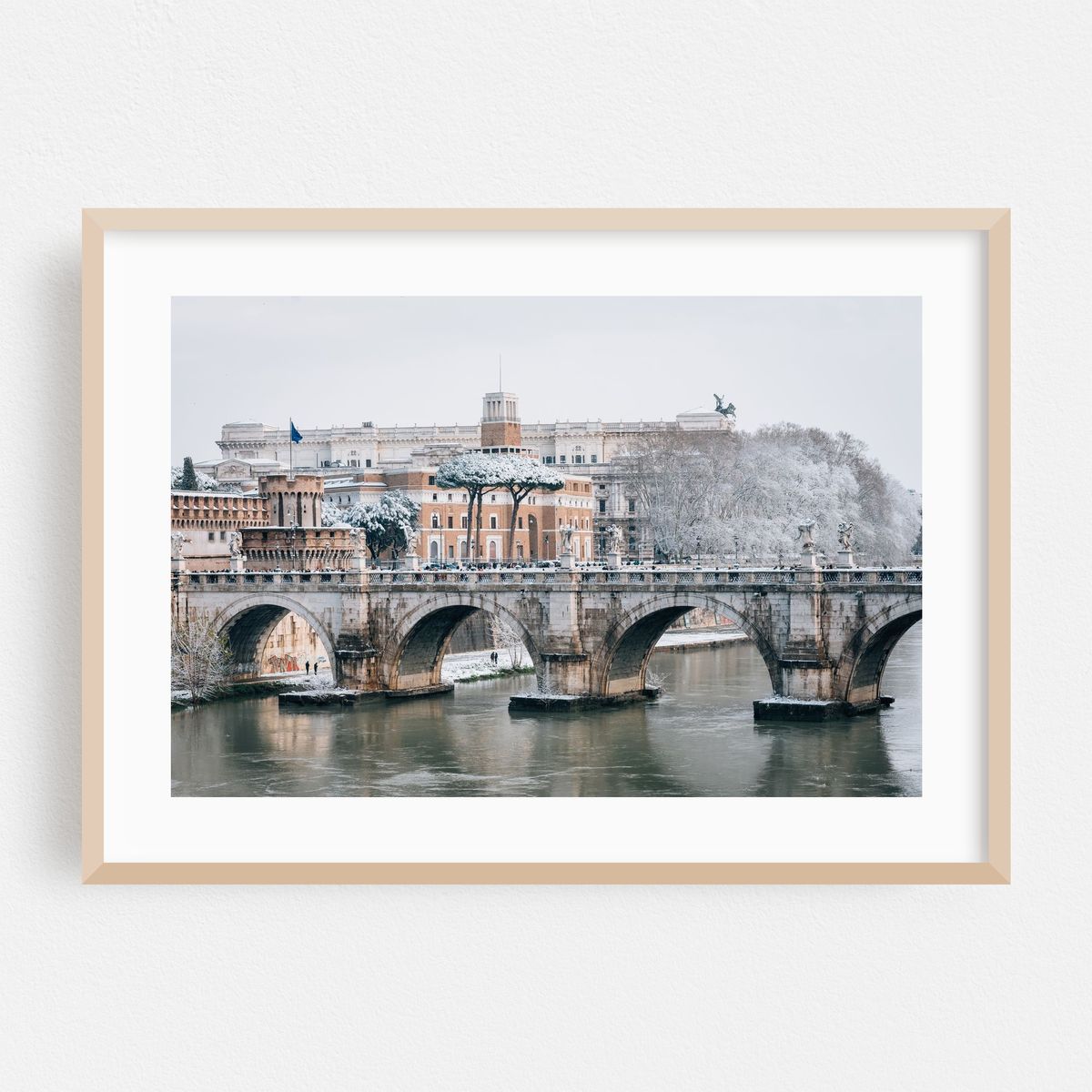 Snowy Tevere 03 – image 1 of 6