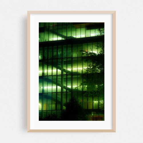 Staircase Luminescence