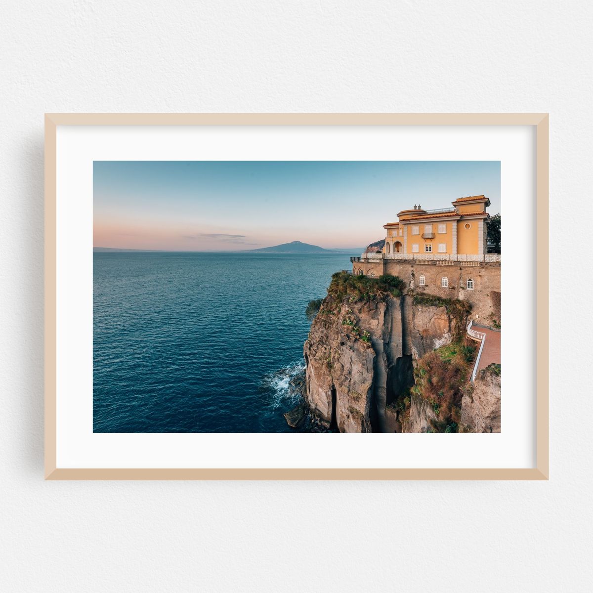 Cliffside, Sorrento 02 – image 1 of 6