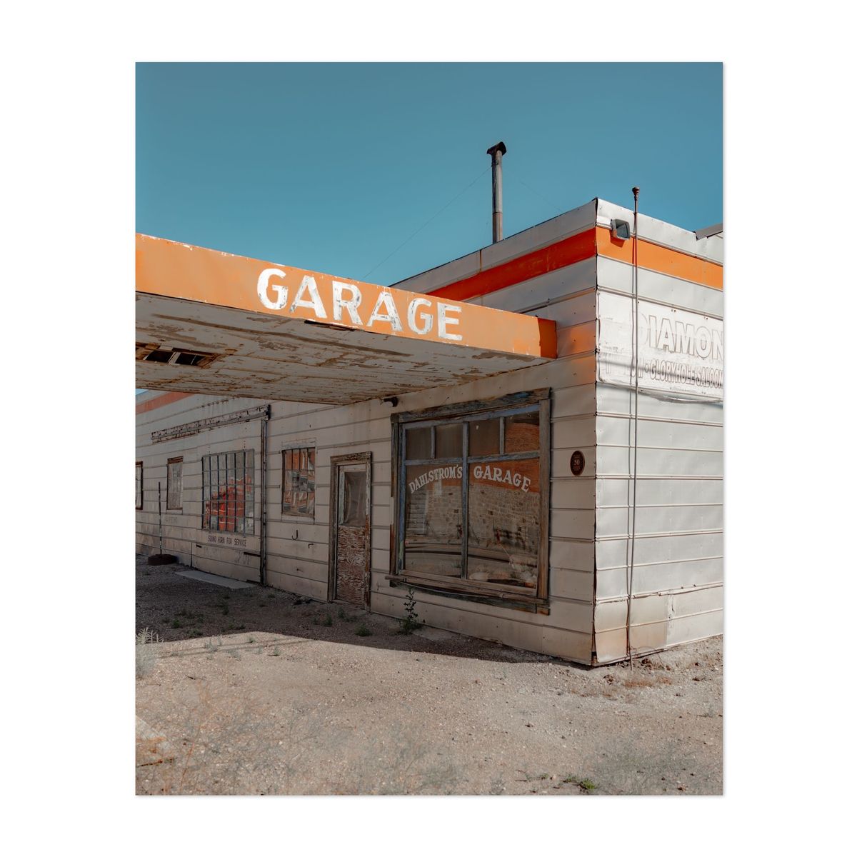 Dahlstrom's Garage – image 1 of 2