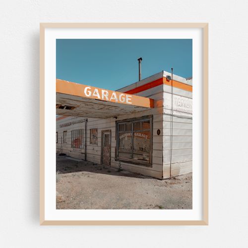 Dahlstrom's Garage