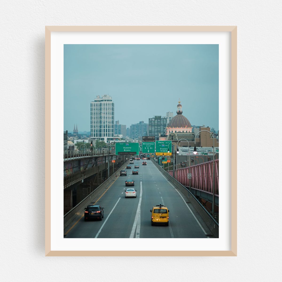 Entering Williamsburg – image 1 of 12