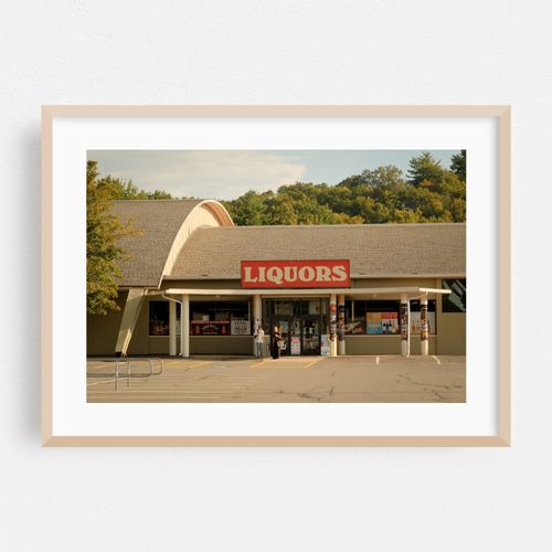 Super Phipps Liquors, Westfield