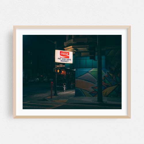 Pay and Save Market 02