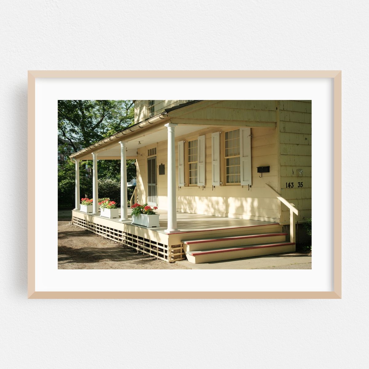 Kingsland Homestead, Queens 02 – image 1 of 6