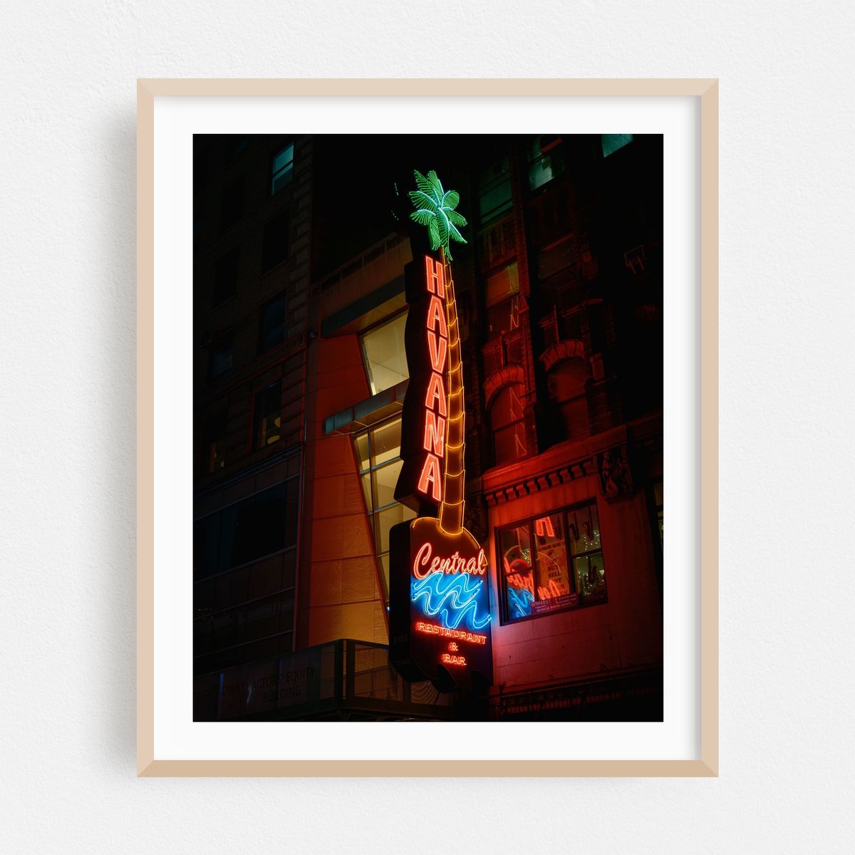 Havana Central Neon, Manhattan – image 1 of 12